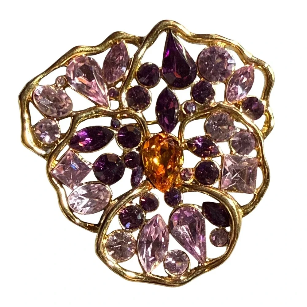Nolan Miller VTG Glamorous‎ Pansy Brooch Pin Gold Tone Purple Crystal Accents